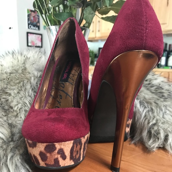 🌻Suede Heels🌻 - Picture 4 of 4